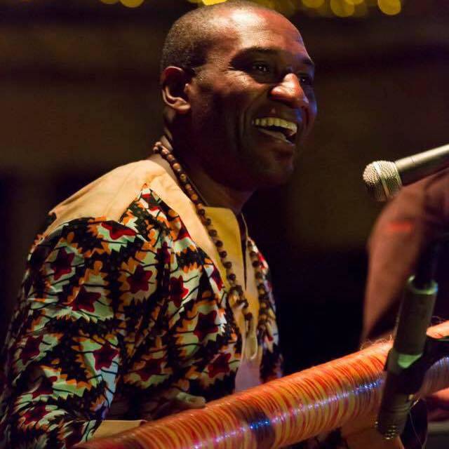 RAY LEMA in concerto